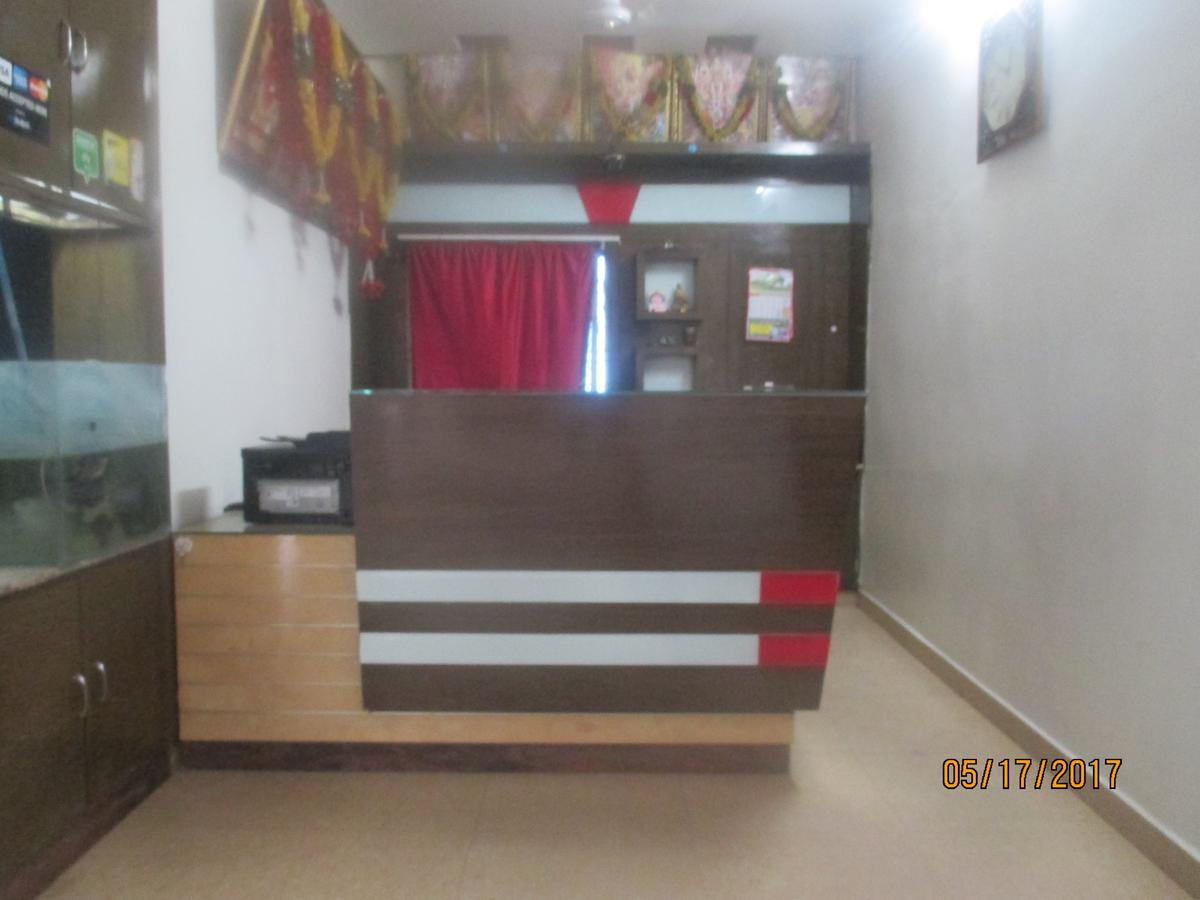 Sri Sai Ganesh Lodge Hyderabad Ngoại thất bức ảnh